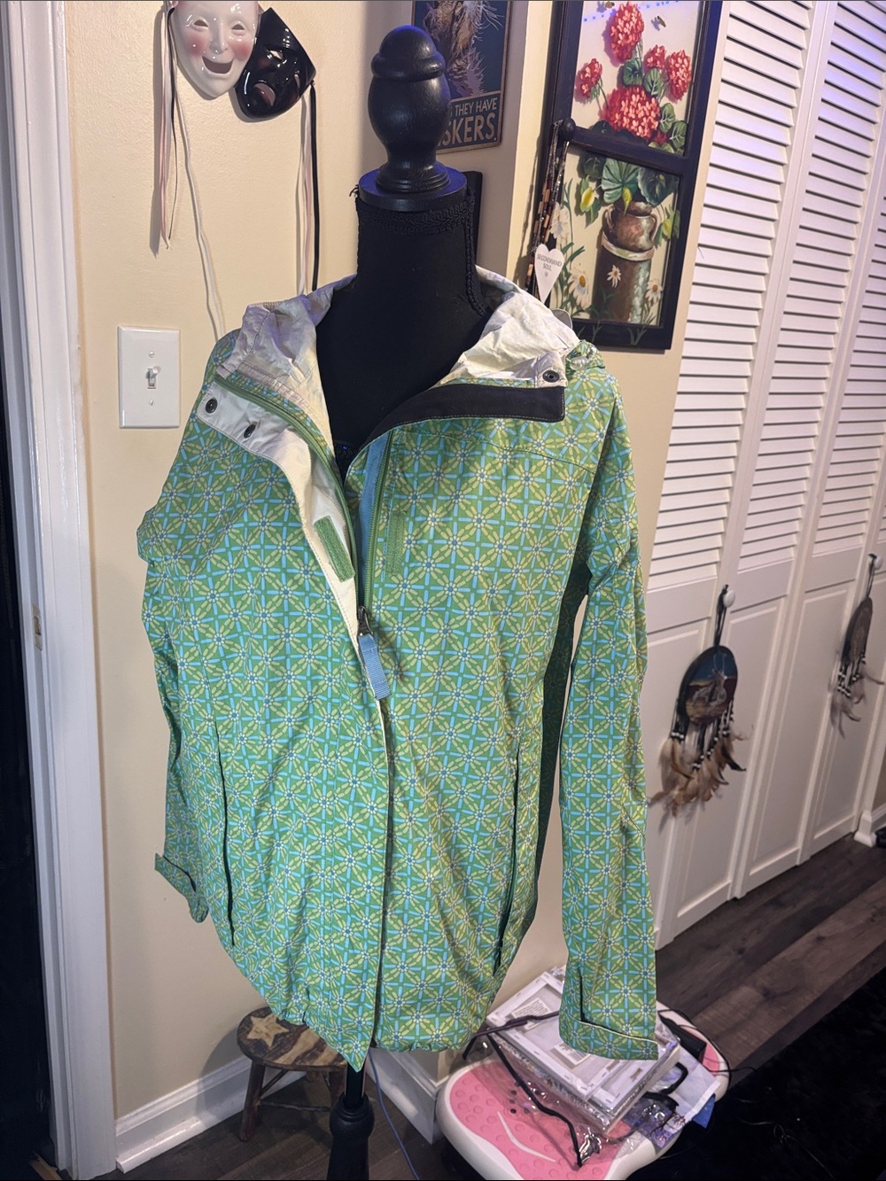 L.L. Bean Green Geometric Hooded Ski Shell